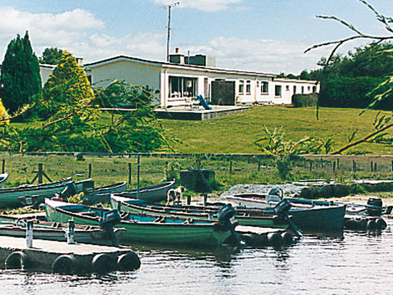 أوتيرارد Lakeland Midsummer Lakehouse المظهر الخارجي الصورة
