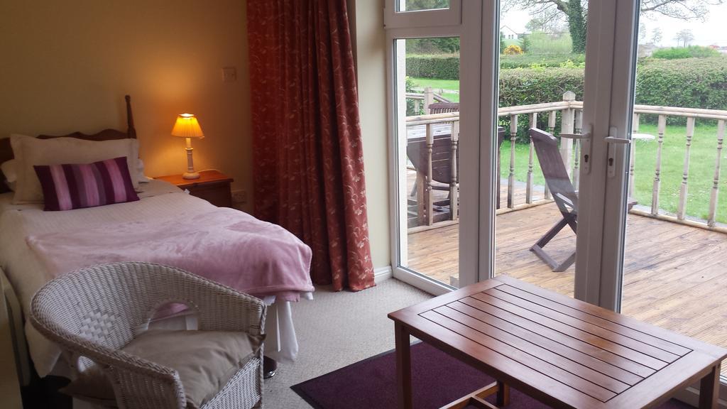 أوتيرارد Lakeland Midsummer Lakehouse المظهر الخارجي الصورة